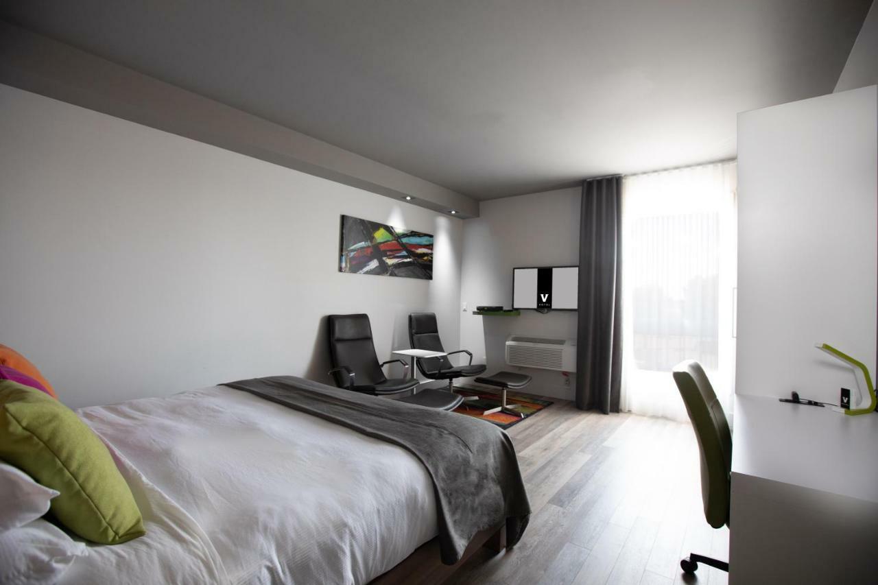 Hotel V Gatineau Bagian luar foto