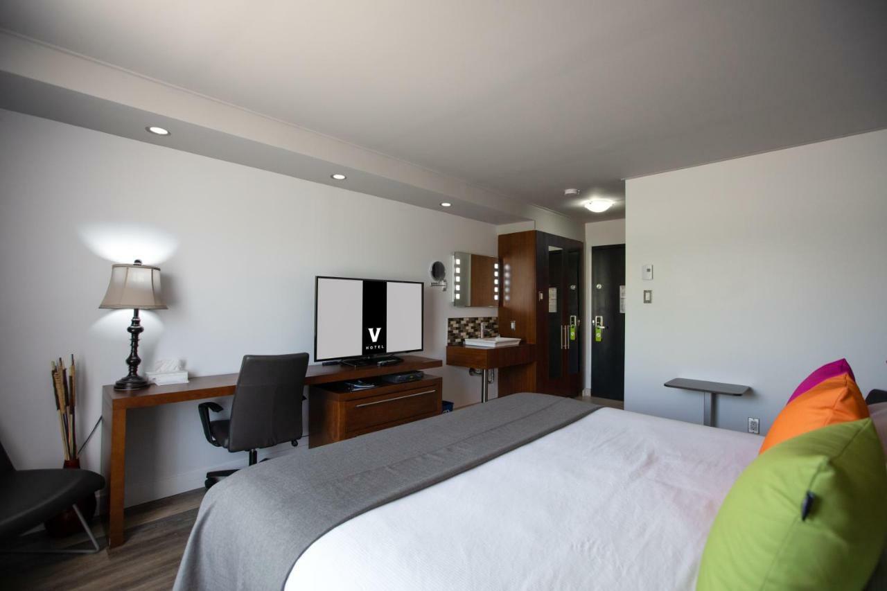 Hotel V Gatineau Bagian luar foto